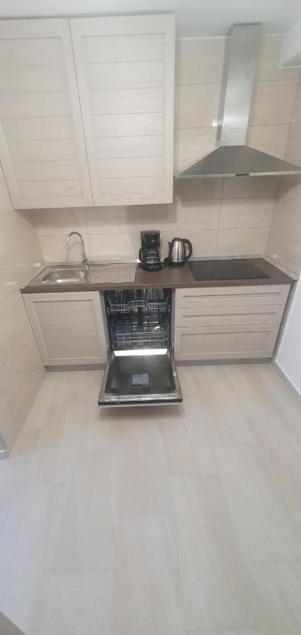 Hause Lupic Apartment Rab Town Exterior foto