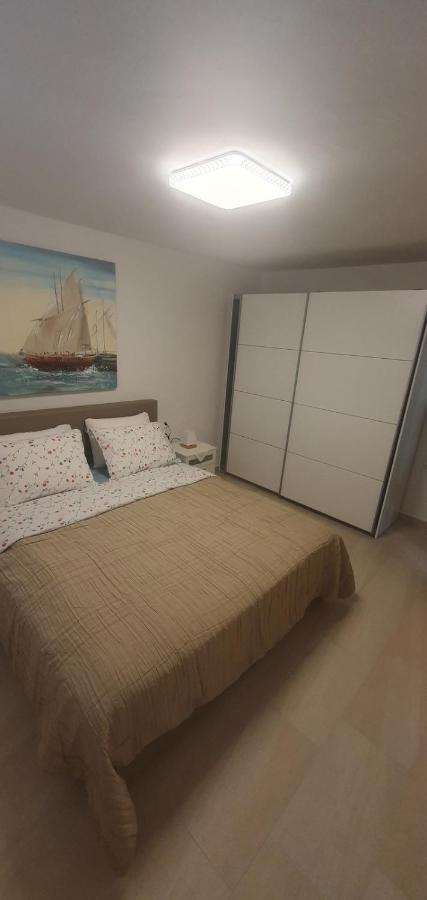 Hause Lupic Apartment Rab Town Exterior foto